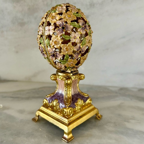 NWT Jeweled Gem Music Box Covered Egg By Collette Et Cie Song - Swan Lake - Picture 3 of 11